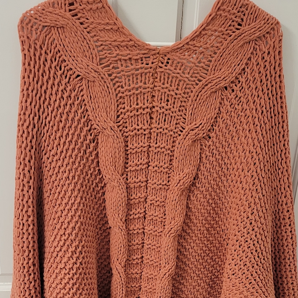 Cable knit Sweater